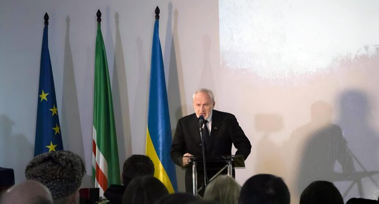 Prime Minister of the Chechen Republic of Ichkeria Akhmed Zakayev.