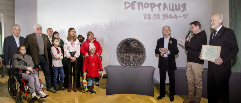A symbolic moment: the presentation of the contemporary artwork ?Coat of Arms of the Chechen Republic of Ichkeria,? forged from fragments of mines and munitions, to Prime Minister Akhmed Zakayev as a gift from the Ukrainian people. Kyiv, February 24, 2024