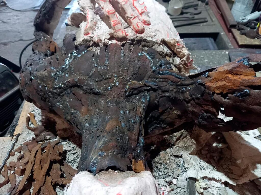 The Art of MFF | The Making of a monumental sculpture titled "The Silent Uprising of an Angel" by Sergey Melnikoff, a.k.a. MFF.