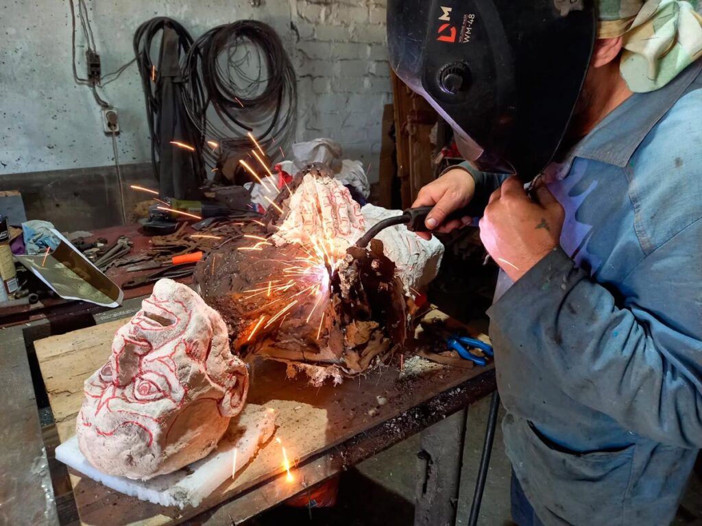 The Art of MFF | The Making of a monumental sculpture titled "The Silent Uprising of an Angel" by Sergey Melnikoff, a.k.a. MFF.
