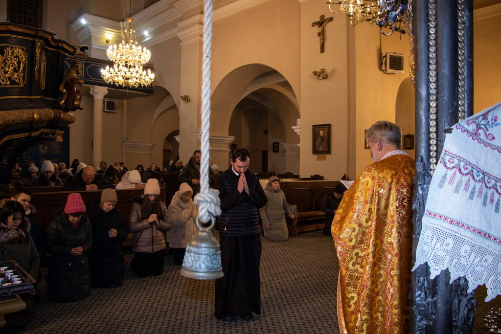 "The Cross of Peace" at the Basilian Monastery, Church of the Annunciation of the Blessed Virgin Mary, Pidhirtsi, Lviv Region. Photograph by Mariia Universaliuk.